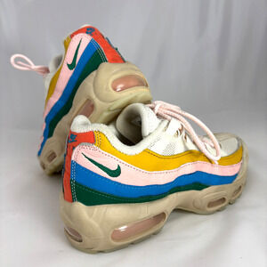 Nike Womens Air Max 95 Rise and Unity Size 6 DS DQ9323-200